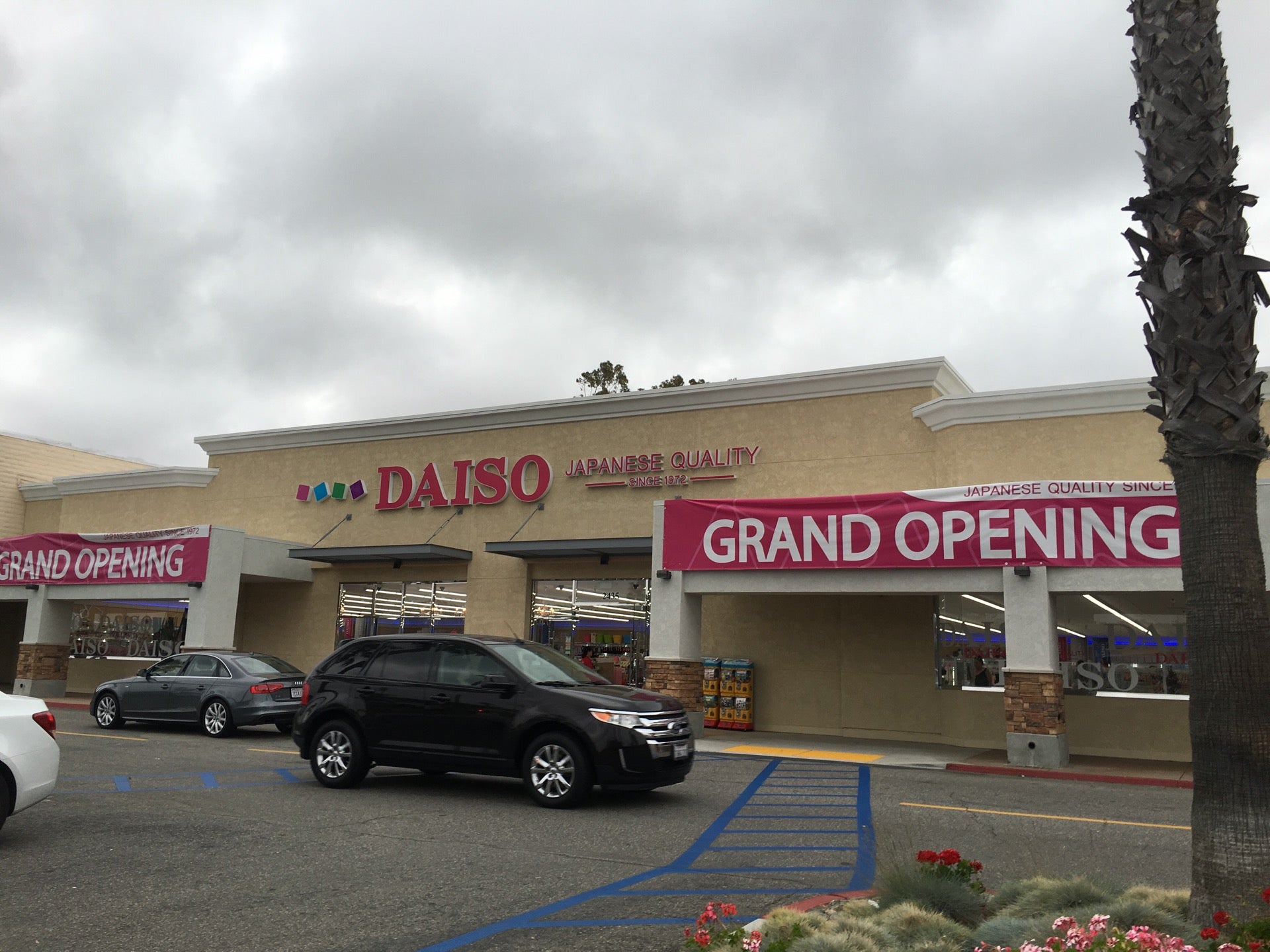 Daiso La35 Oceanside, 2435 Vista Way, Oceanside, CA, Retail Shops