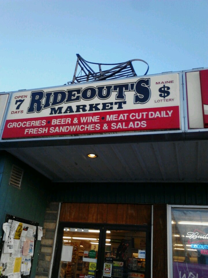 Winn General Store, 985 Route 2, Winn, Town of, ME, Grocery Stores