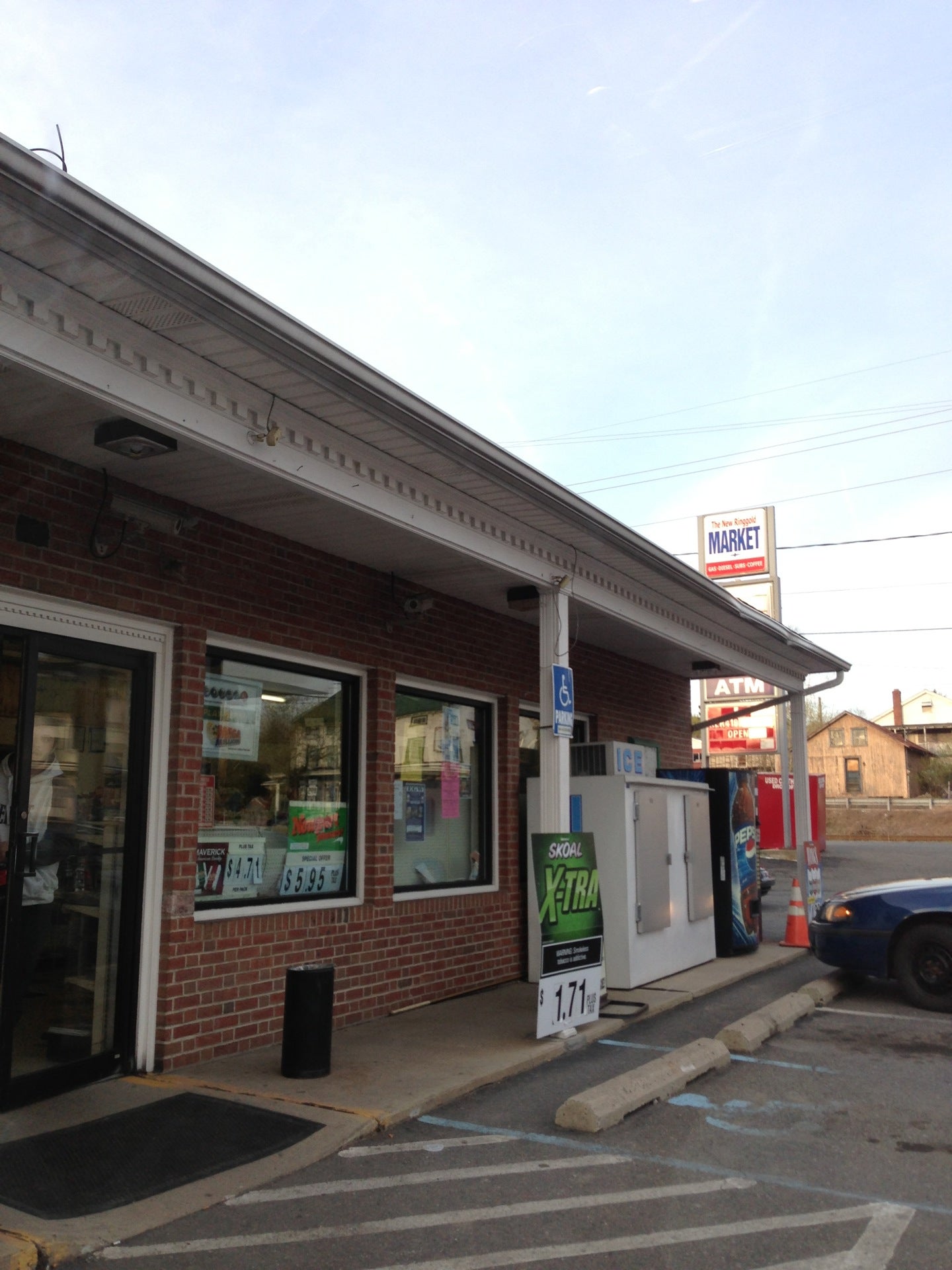 New Ringgold Market, 103 Hughes St, New Ringgold, PA, Gasoline service