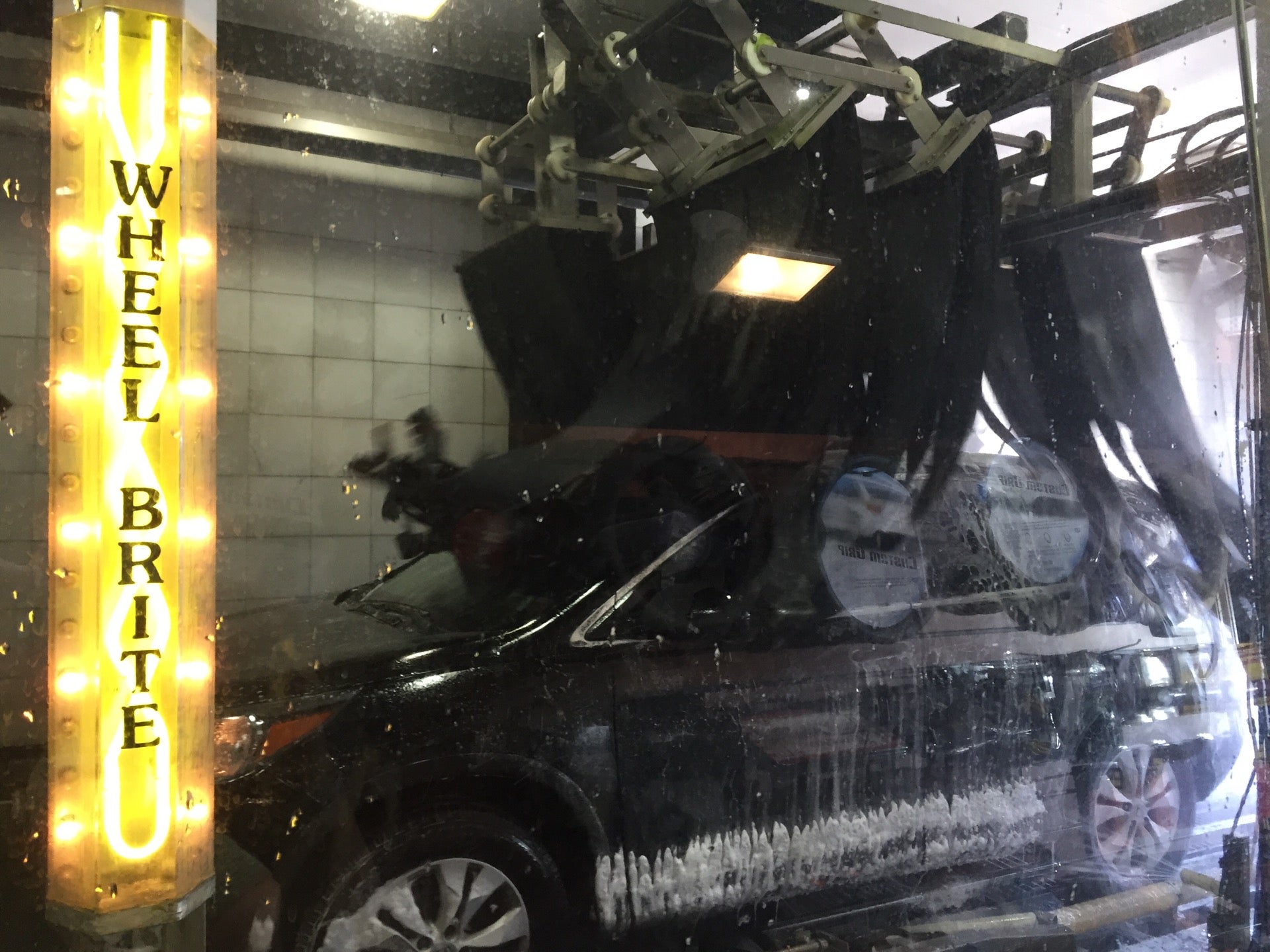 Descubrir 36+ imagen oakley car wash yonkers Thptnganamst.edu.vn