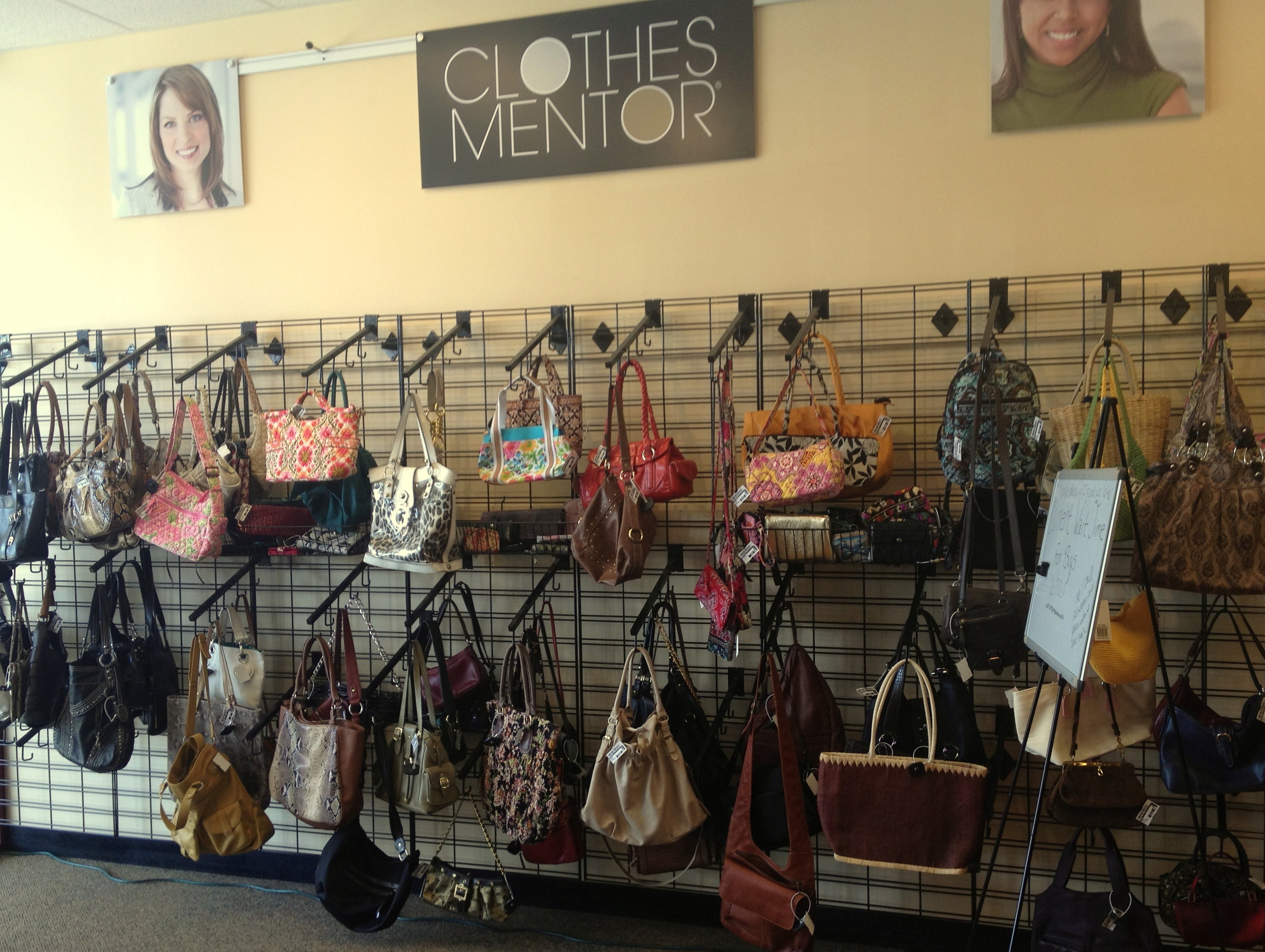 Sandals – Clothes Mentor West Chester PA #178