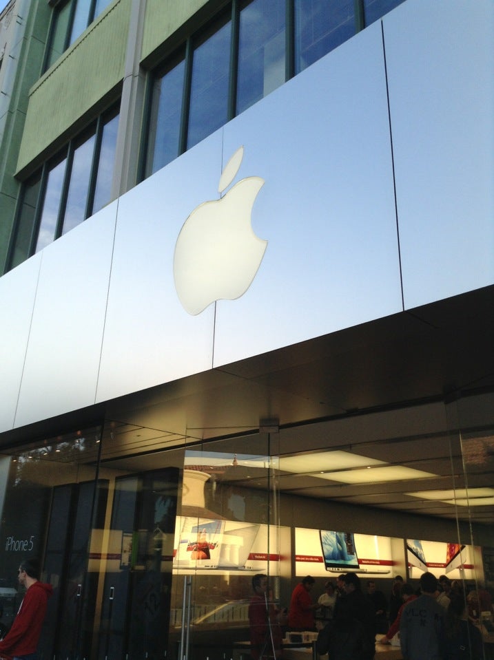 Apple Town Square - Electronics Store