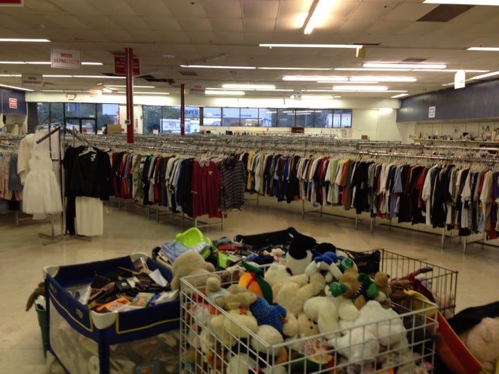 Amvets, 3846 Martin Mill Pike, Knoxville, TN, Vintage Clothing Stores