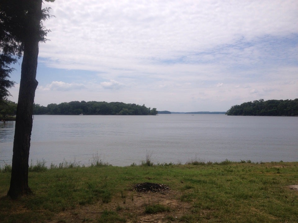 Ginger Bay Lake Access, Forest Service Road 212, Dover, TN, Lake MapQuest