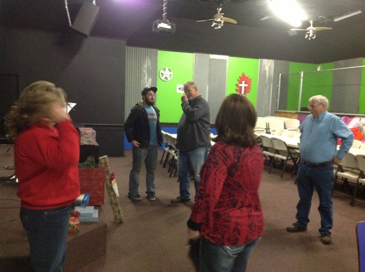 Greenwood Baptist Church, 1504 Greenwood Cut Off Rd, Weatherford, TX