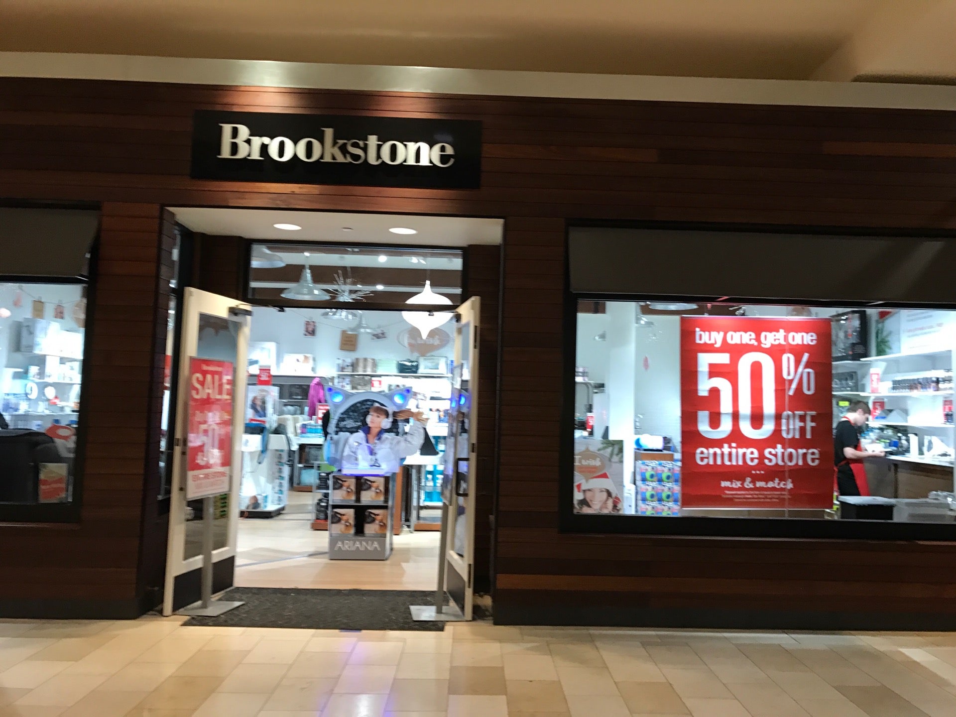 Brookstone 140 Bellevue Sq Bellevue WA MapQuest