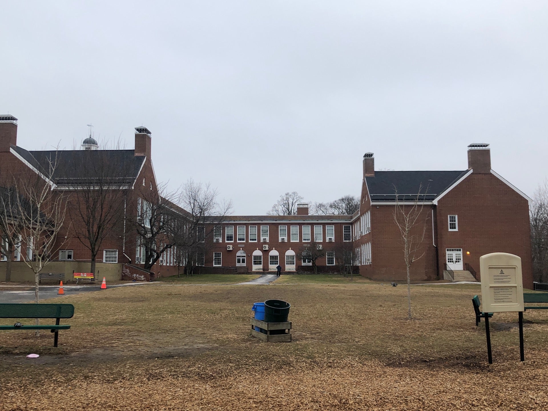 Julian Curtiss School, 180 E Elm St, Greenwich, Town of, CT MapQuest