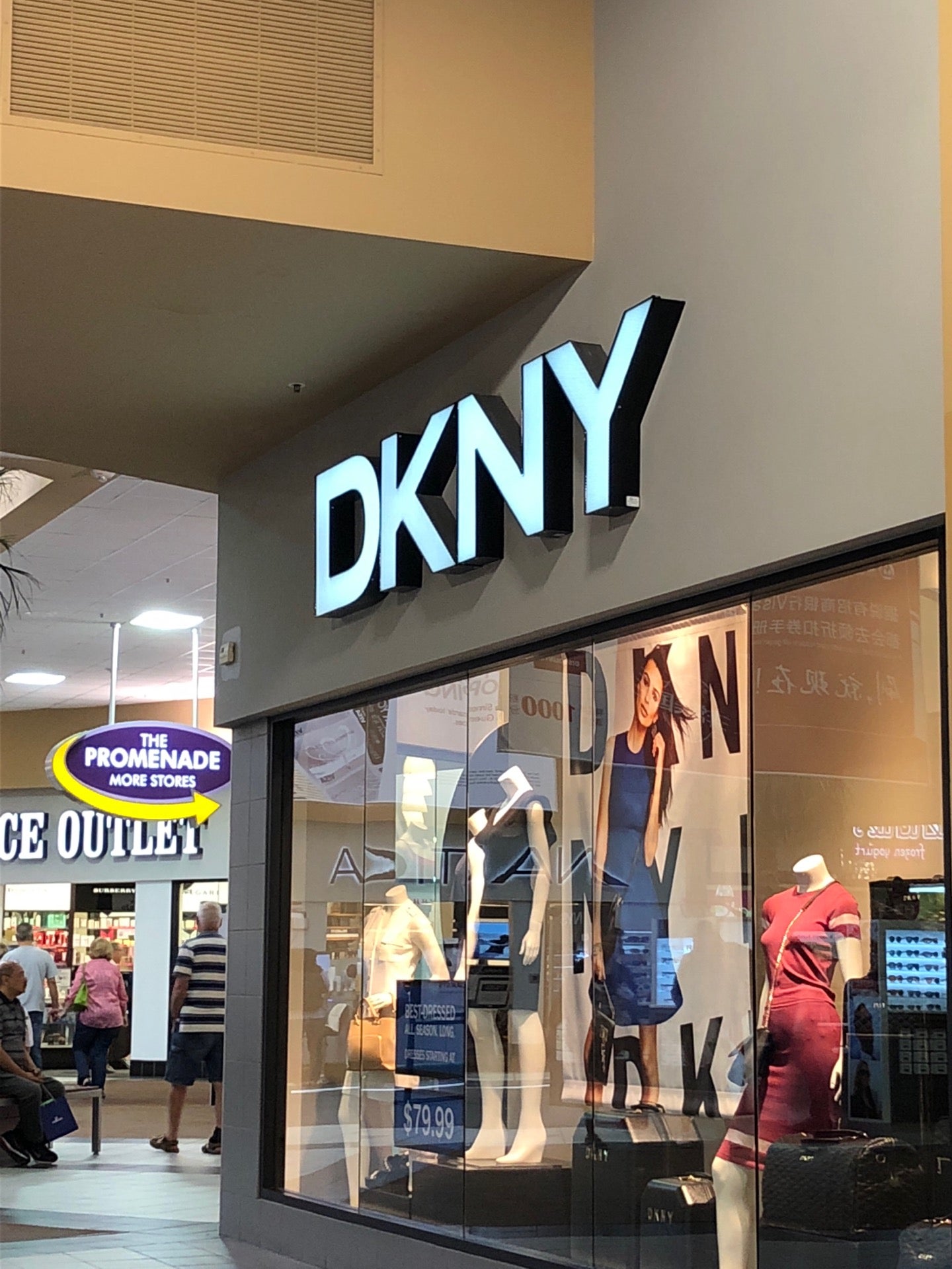dkny premium outlet