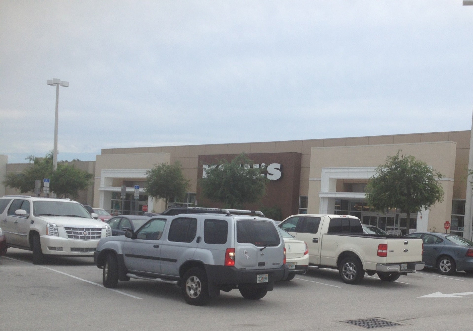 Kohl's, 7143 Narcoossee Rd, Orlando, FL, Clothing Retail - MapQuest