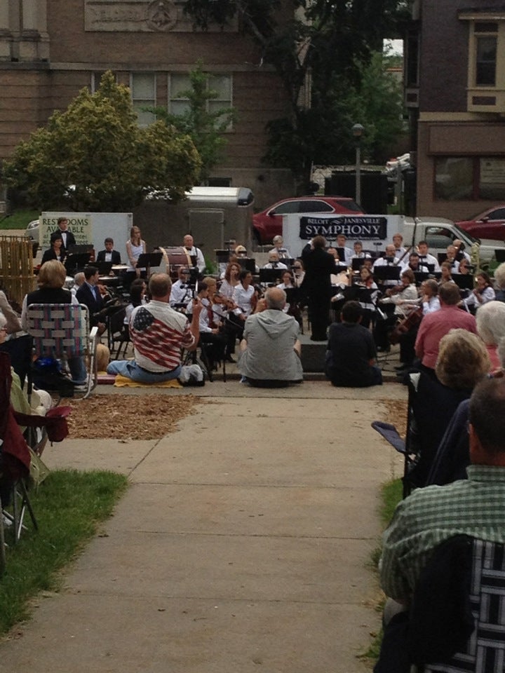 Janesville, WI Map & Directions MapQuest