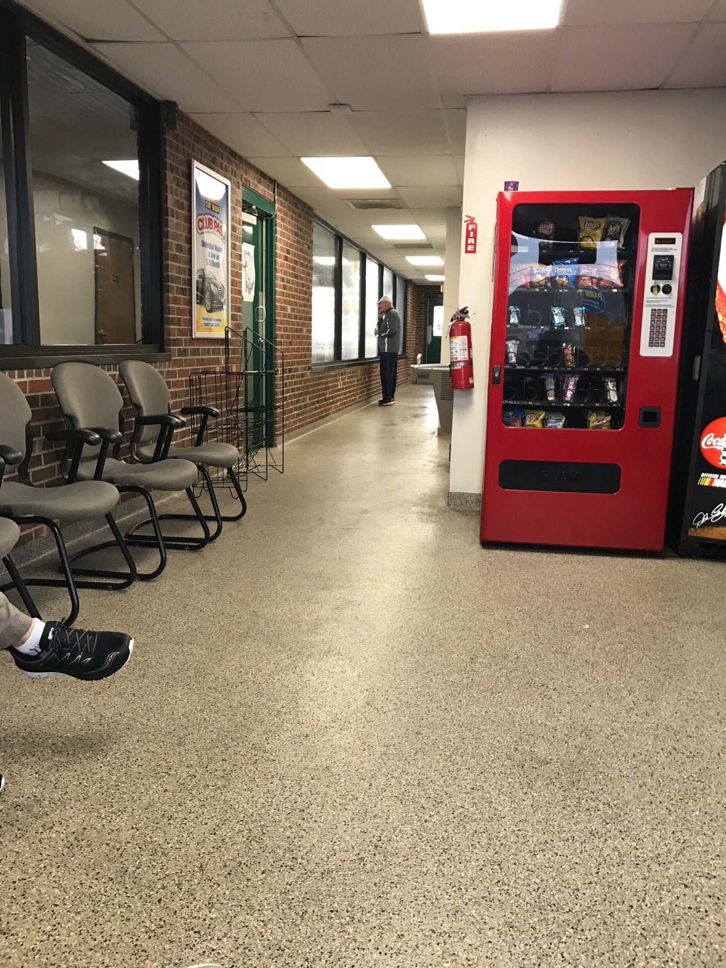 Parr's Quality Car Wash, 1929 Boiling Springs Rd, Boiling Springs, SC