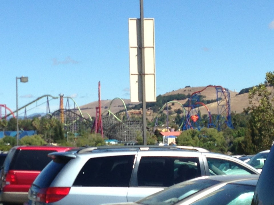 six-flags-discovery-kingdom-parking-lot-1001-fairgrounds-dr-vallejo