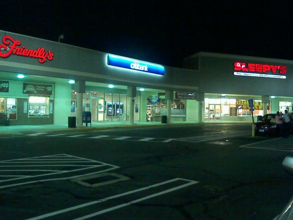 Brookside Shopping Center, 4531 Main St, Bridgeport, CT, Shopping