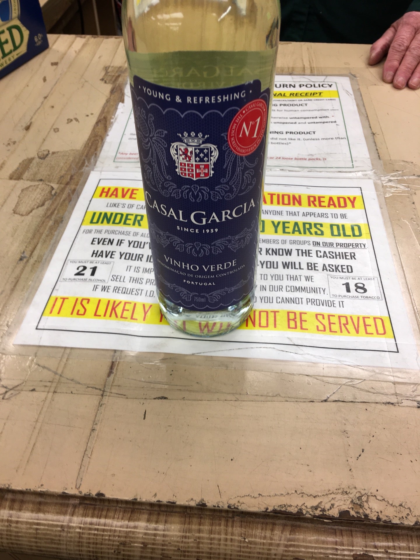 Luke's Liquor Store, 1166 Iyannough Rd, Hyannis, MA, Liquor Stores