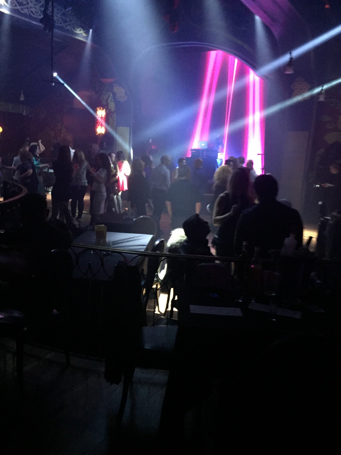 Romanov Restaurant, 12229 Ventura Blvd, Studio City, CA, Eating places