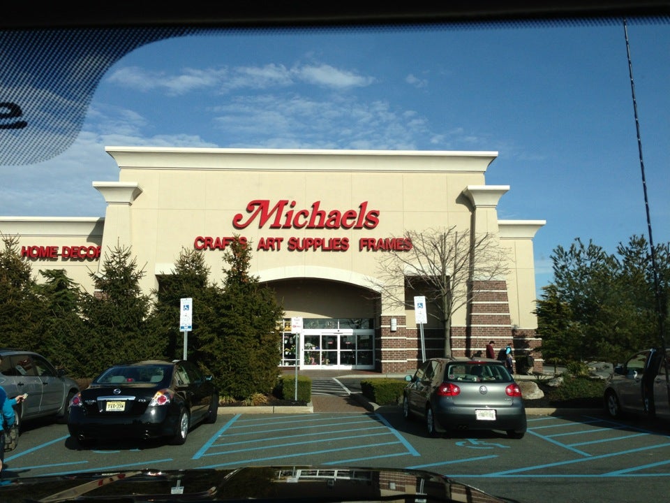 Michaels Stores – Art Supplies, Crafts & Framing.