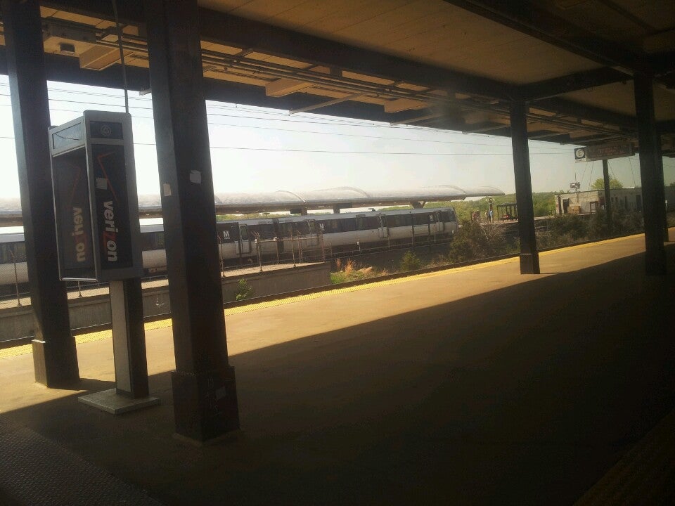 New Carrollton Amtrak Station, Hyattsville, MD MapQuest