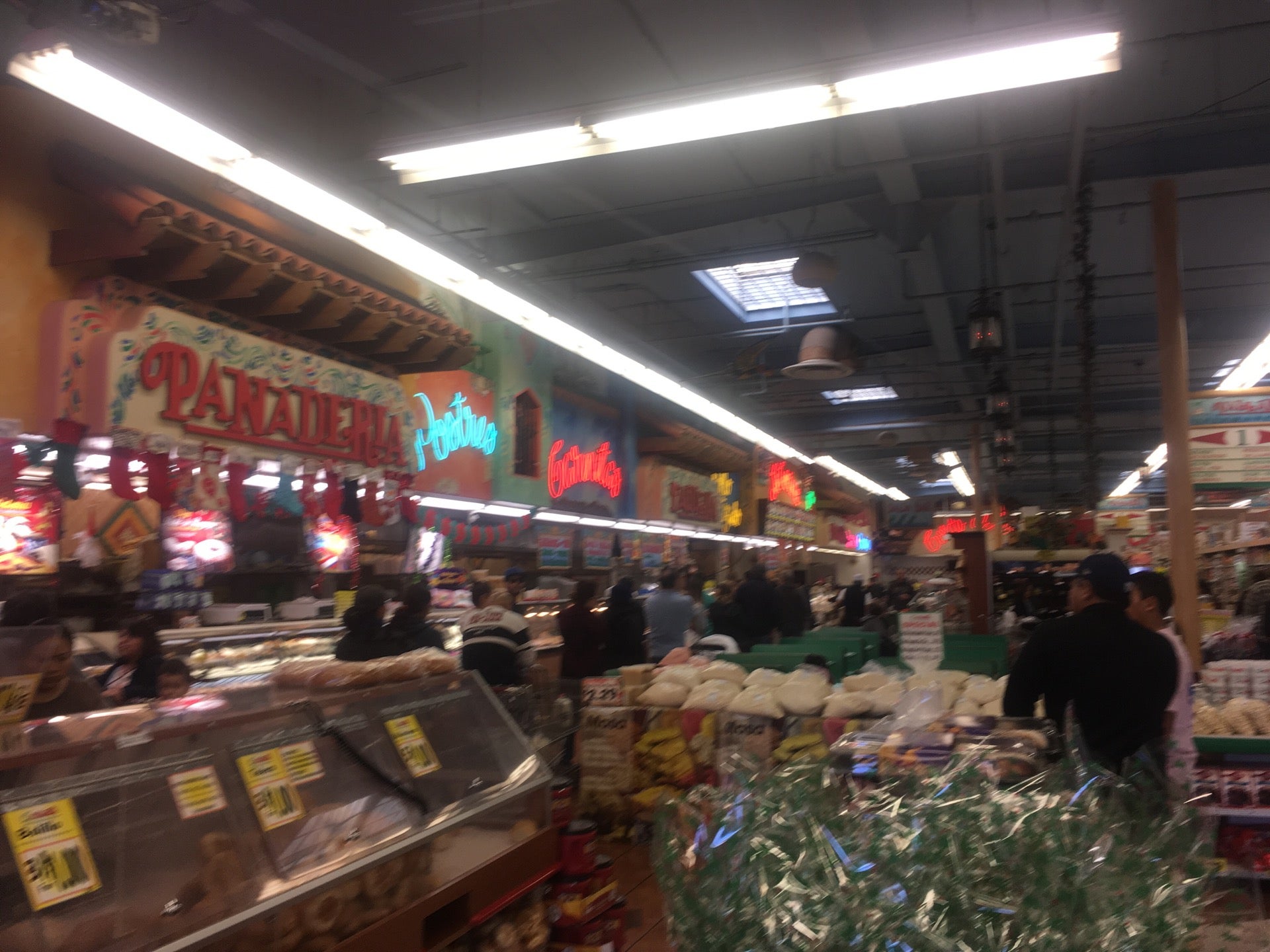 La Isla - Vallarta Supermarkets : Vallarta Supermarkets