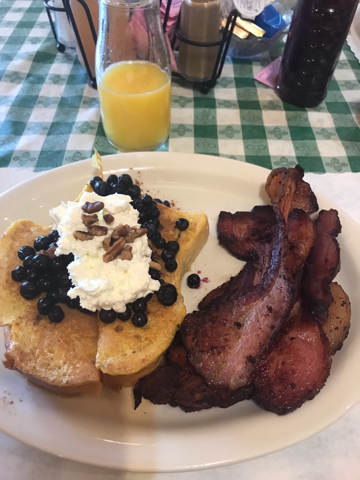 Whispering Orchards, W1650 CRMM, Mosel, Town of, WI, Cafe MapQuest