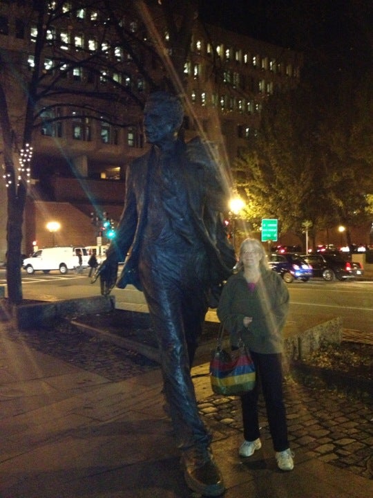 Statue of Red Auerbach, 1 Faneuil Hall Sq, Boston, MA, Monuments - MapQuest