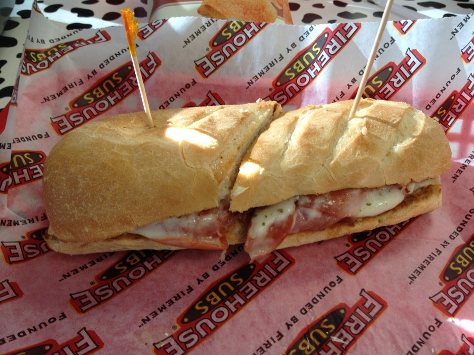 Firehouse Subs:Club on a Sub™ (Large)