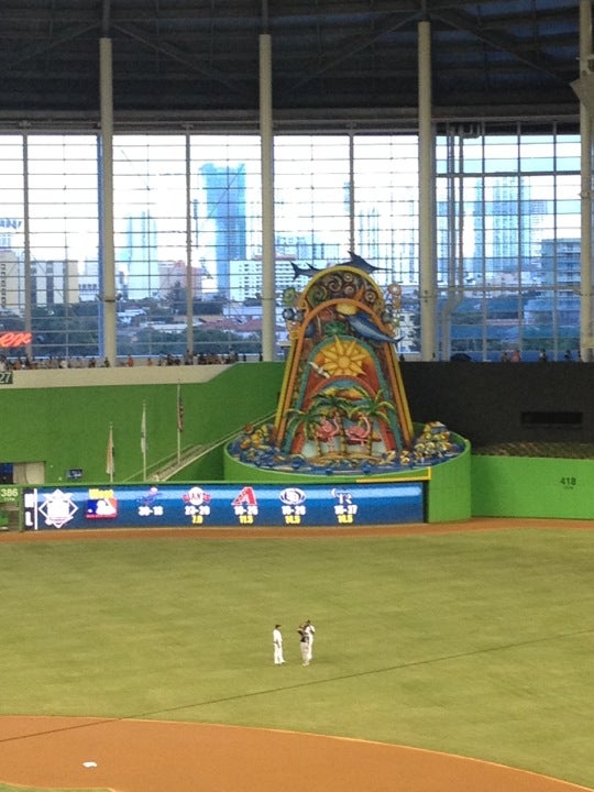 Home Run Sculpture, Bobby Maduro Dr, Miami, FL, Entertainment Shows