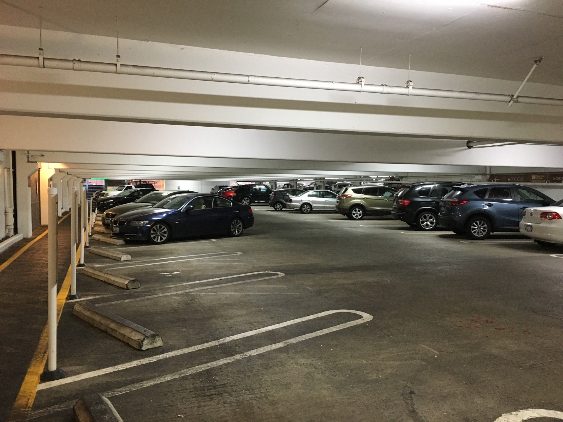 Lincoln Square Parking Garage, Bellevue, WA, Parking Garages - MapQuest