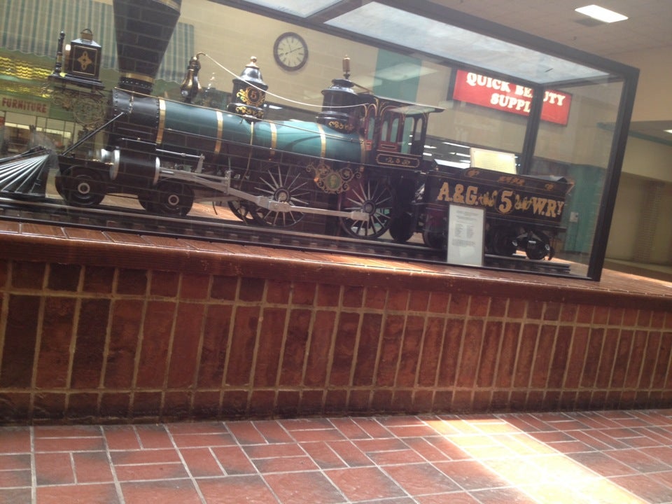 Downtown Mall, 920 Water St, Meadville, PA, Shopping Centers & Malls