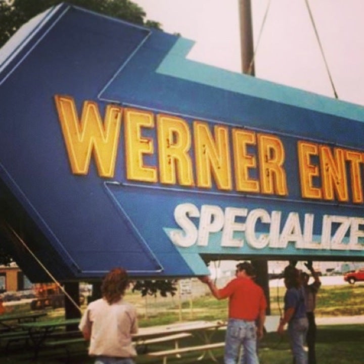 Werner Enterprises Inc, 14507 Frontier Rd, Omaha, NE, Transportation