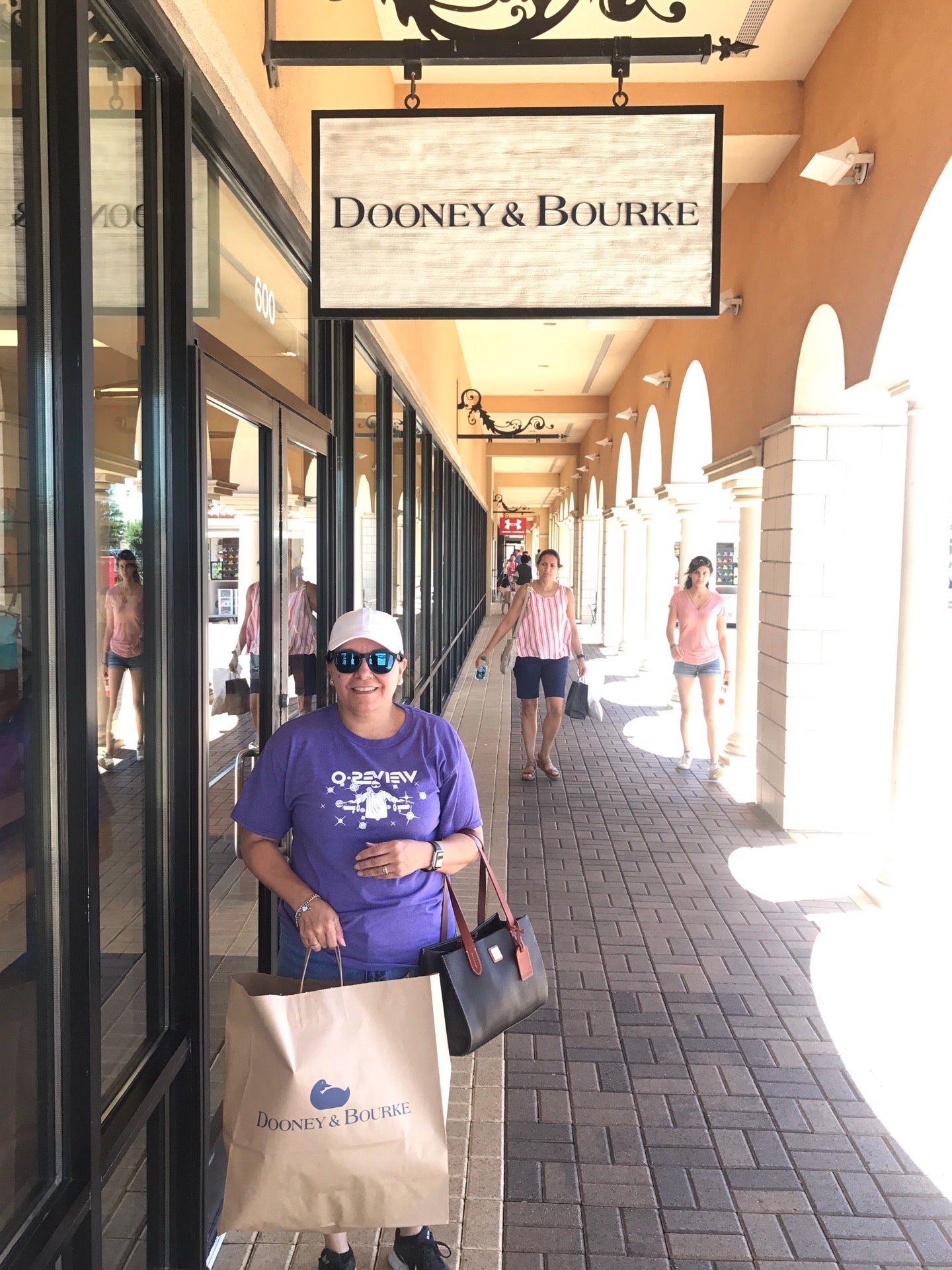 Dooney Bourke 3939 S Interstate 35 Ste 600 San Marcos TX