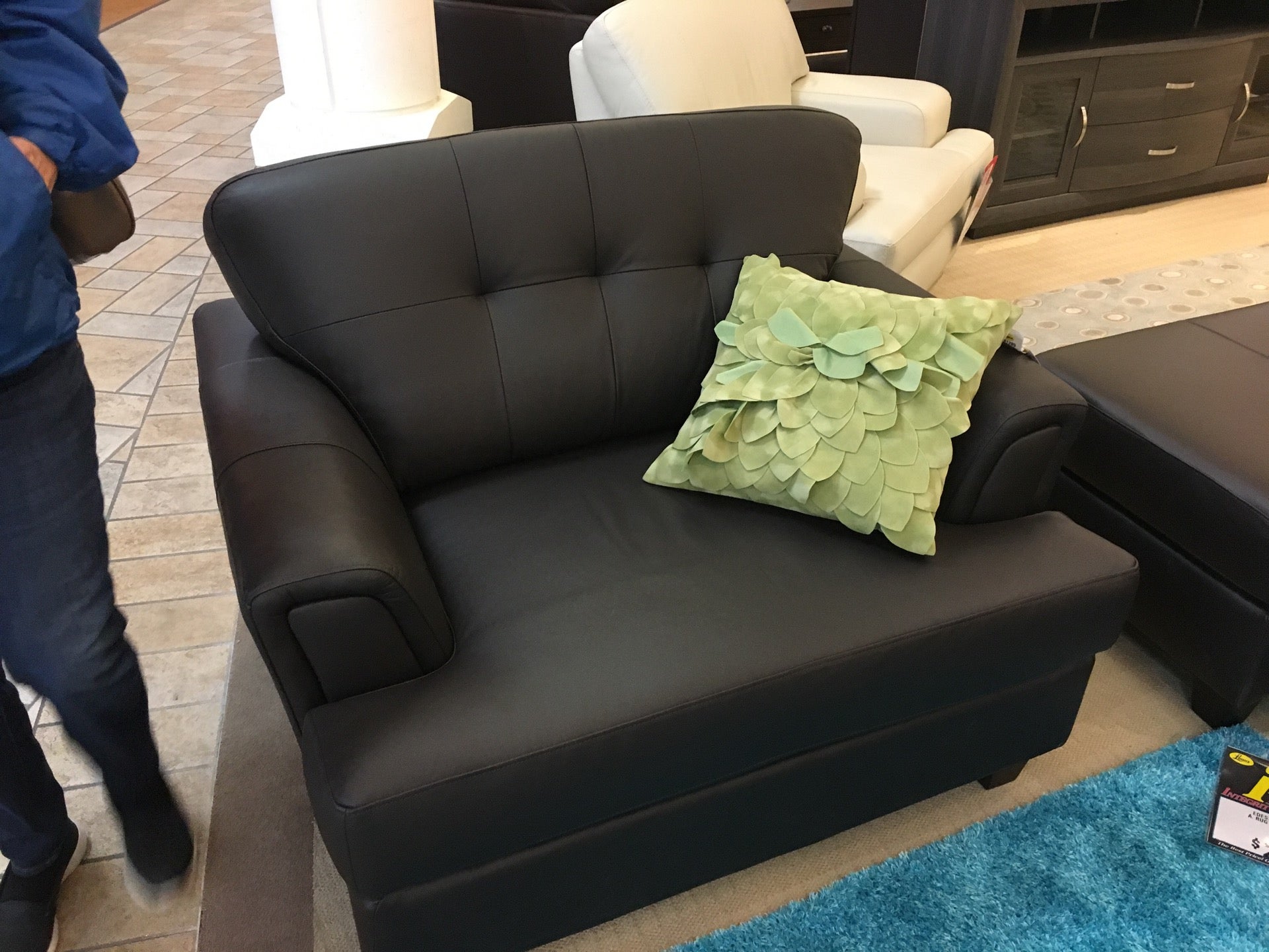 Leon's Furniture, 286 Fairway Road South, Kitchener, ON MapQuest