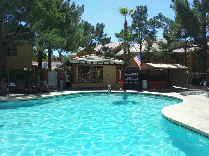 Westgate Flamingo Bay Resort, 5625 West Flamingo Road, Spring Valley