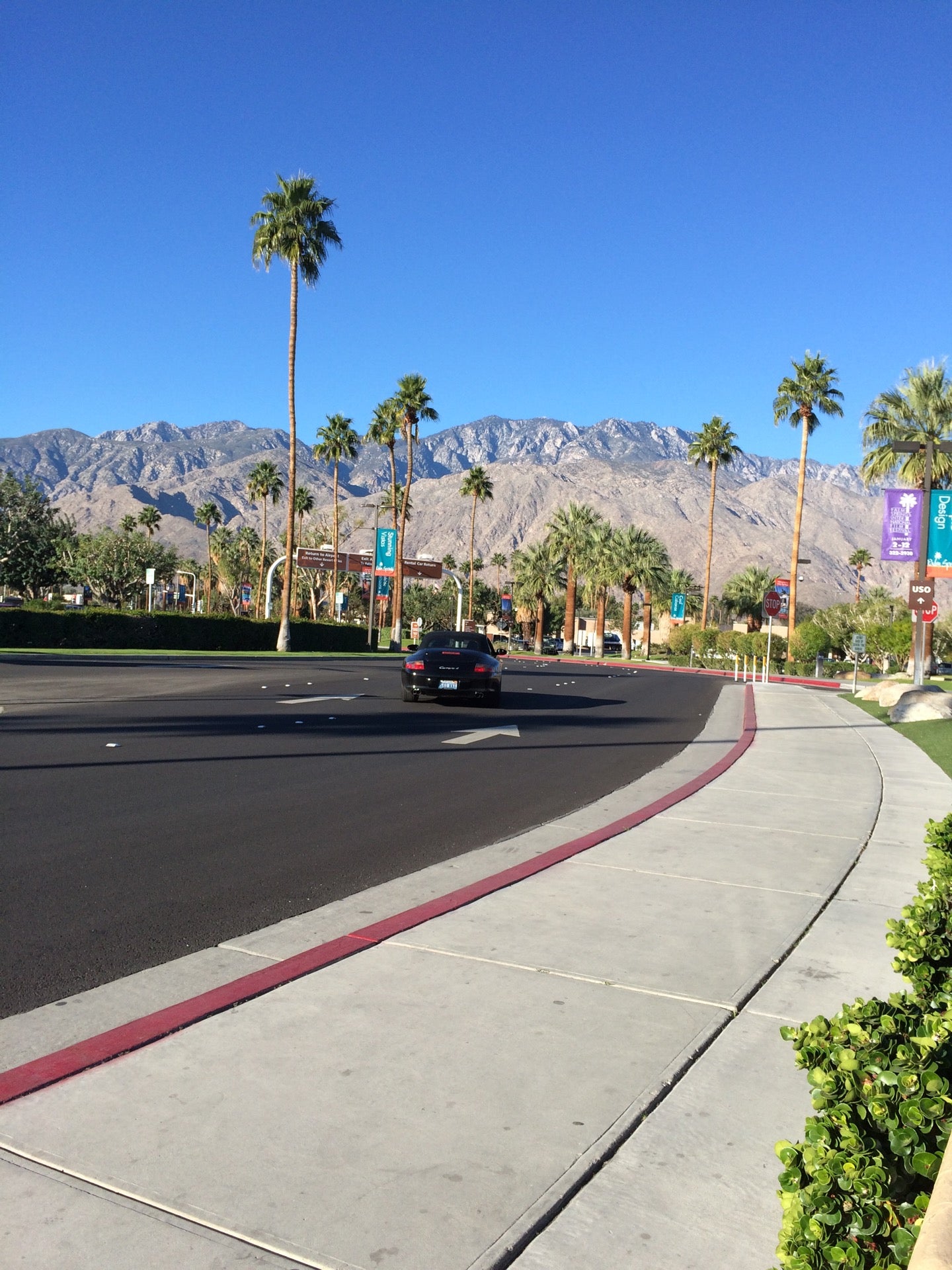 Amtrak Bus Stop, 3400 E Tahquitz Canyon Way, Palm Springs, CA - MapQuest