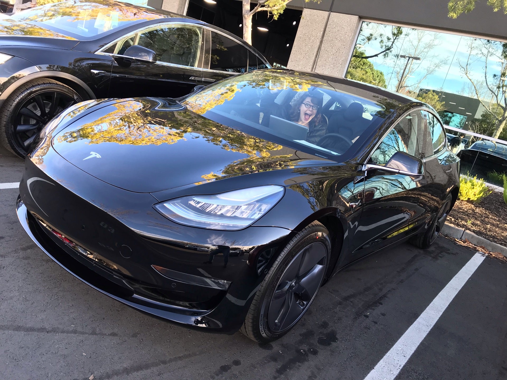 tesla-customer-delivery-center-45500-fremont-blvd-fremont-ca-auto