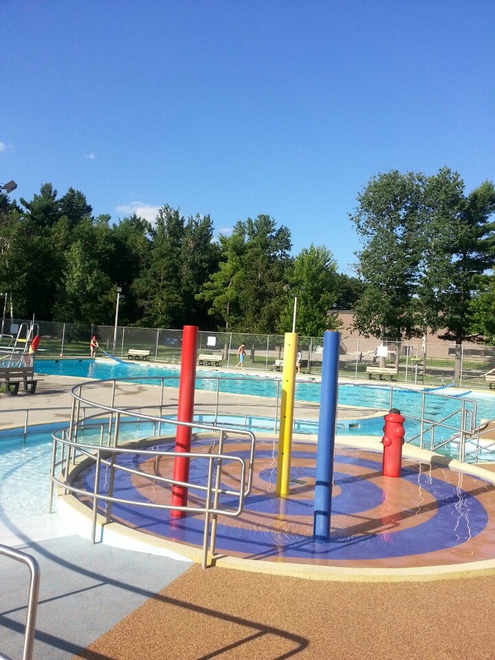 Bearbrook Outdoor Pool, 2679 Innes Rd, Ottawa, ON, Swimming Pools