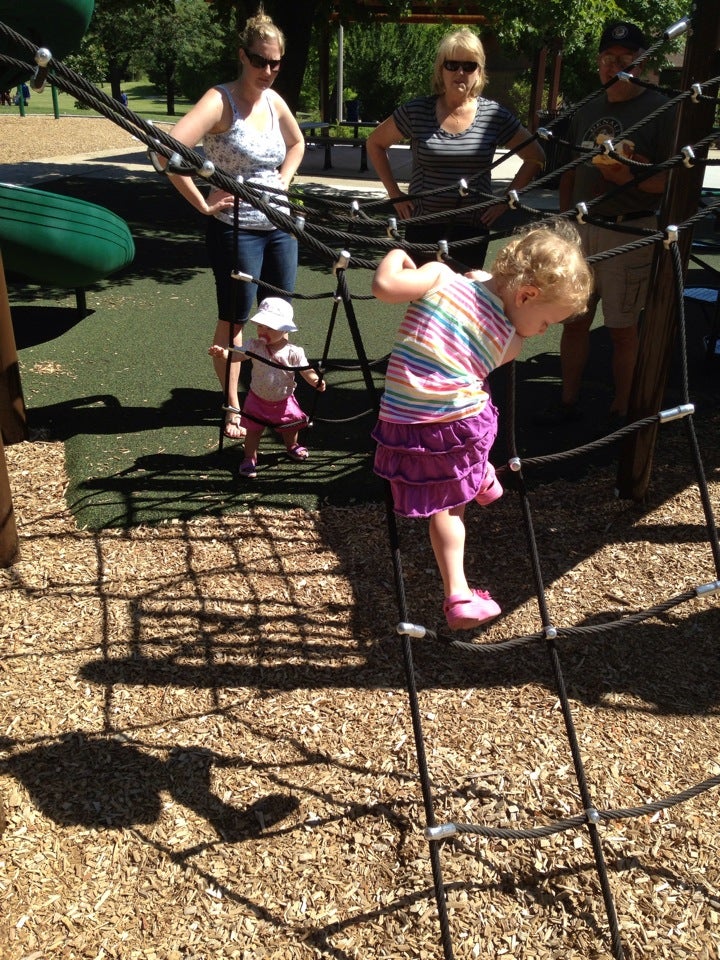 Flick Park, 3600 Glenview Rd, Glenview, IL MapQuest