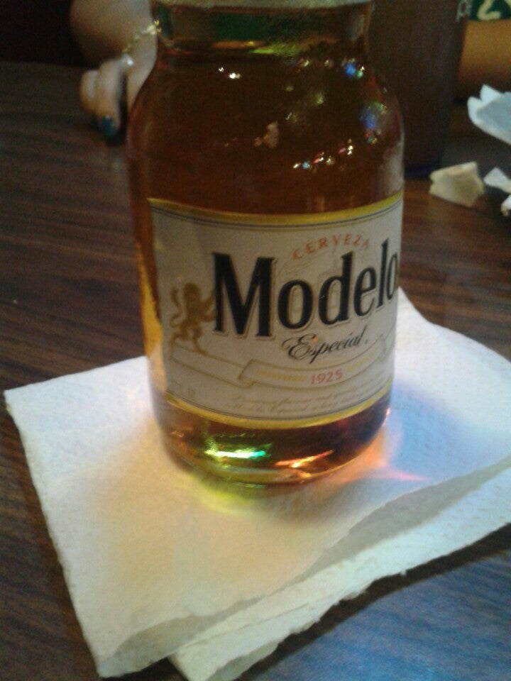 BreWingZ Restaurant and Bar, 13816 Northwest Fwy, Houston, TX, Eating