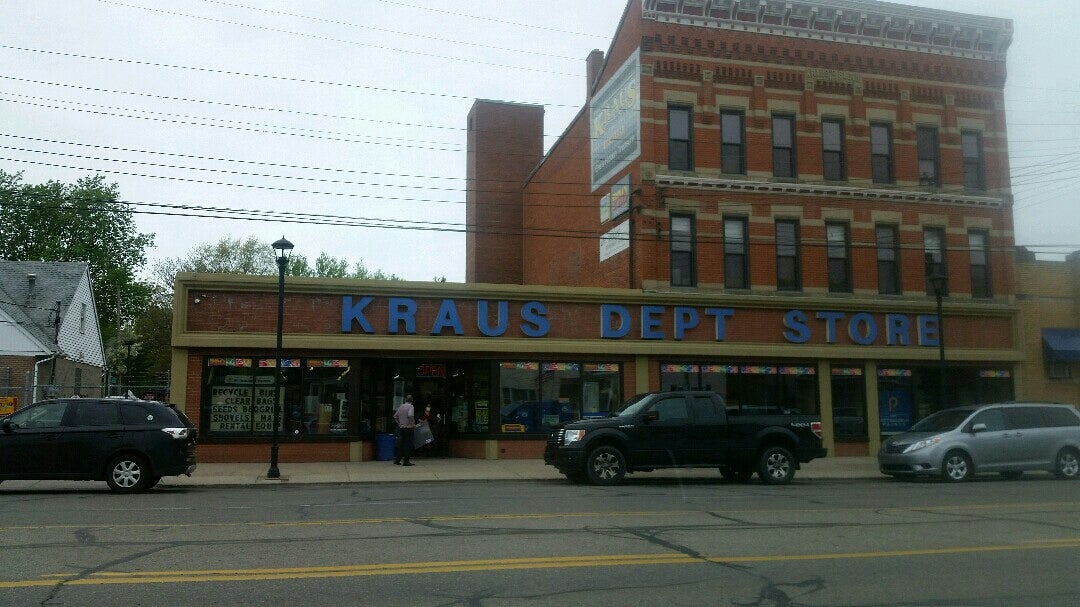 Kraus Department Store, 810 Parade Street, Erie, PA, Department Stores
