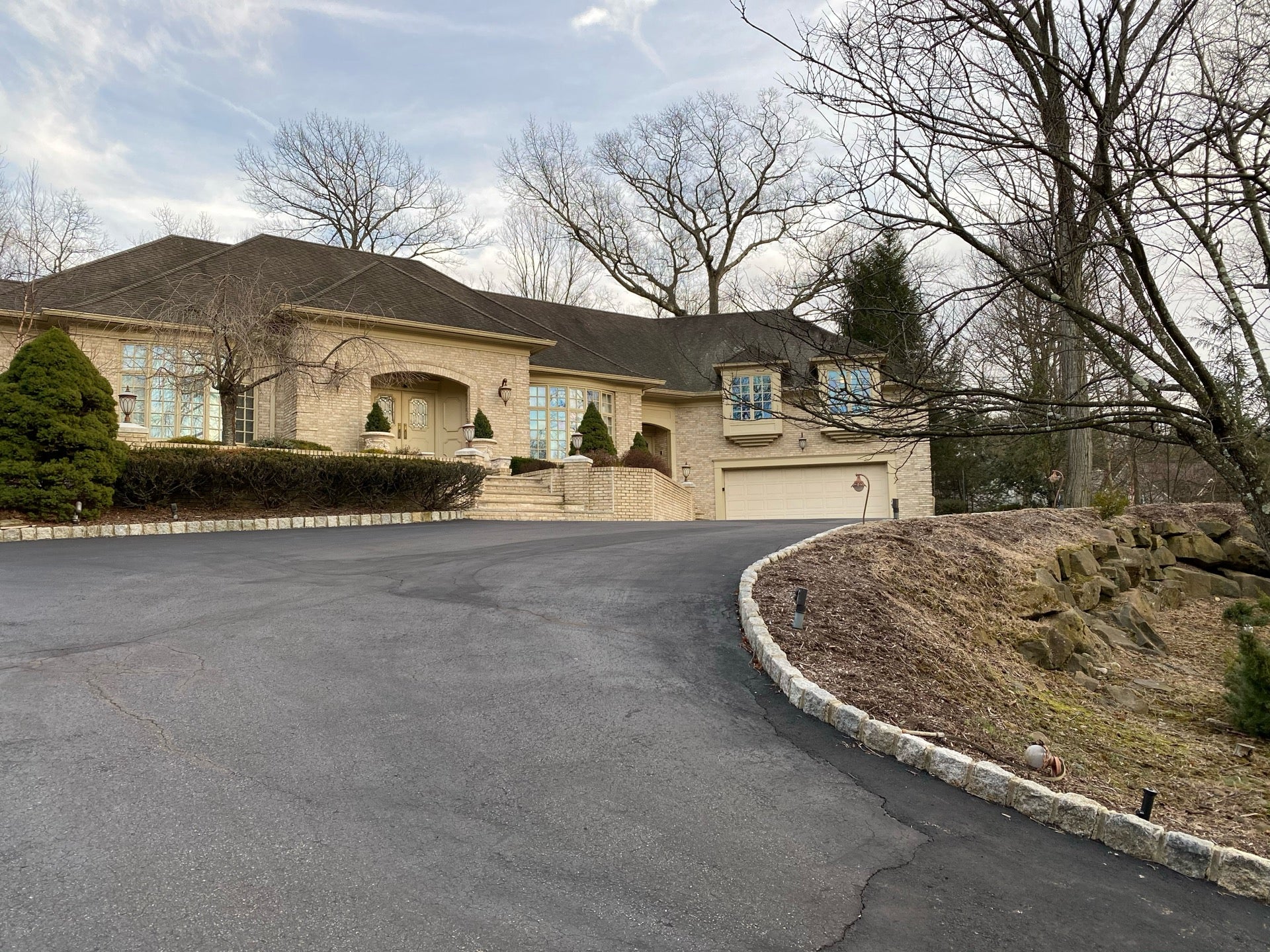 Sopranos House 14 Aspen Dr North Caldwell NJ Tours Operators 