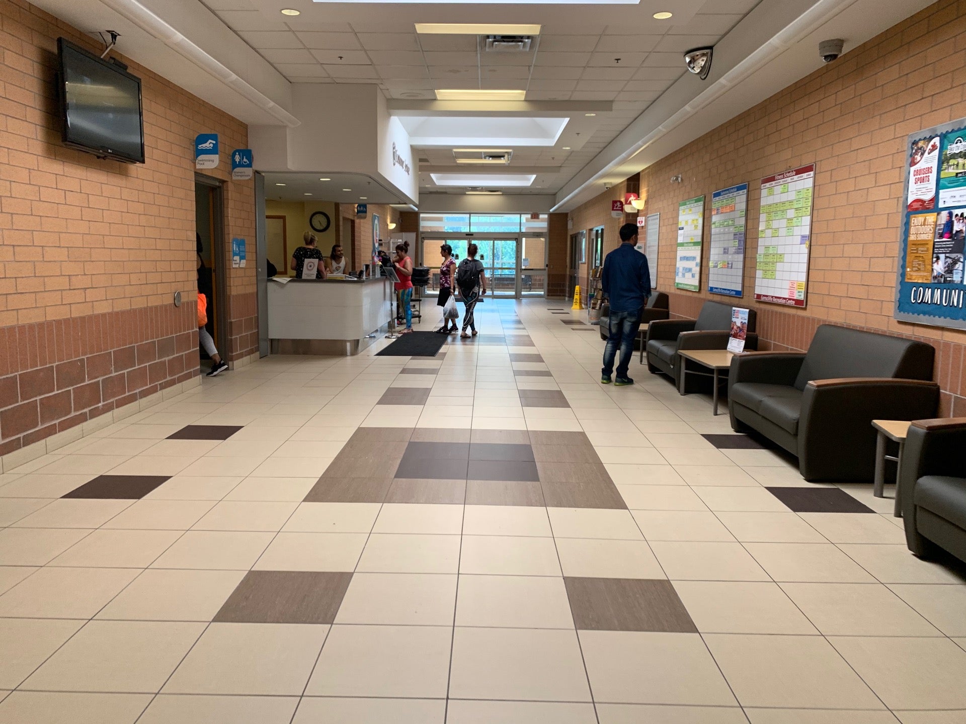 earnscliffe-recreation-centre-44-eastbourne-dr-brampton-on-mapquest