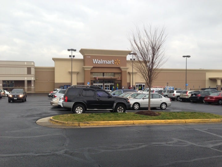 Walmart Supercenter, 11181 Lee Hwy, Fairfax, VA, Department Stores -  MapQuest