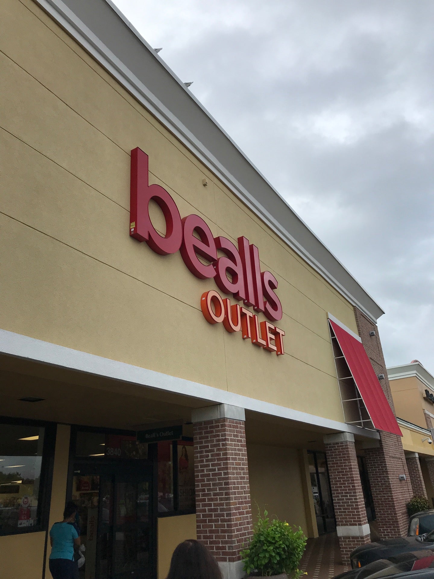 Bealls Outlet Pay Per Hour - r38tb1c