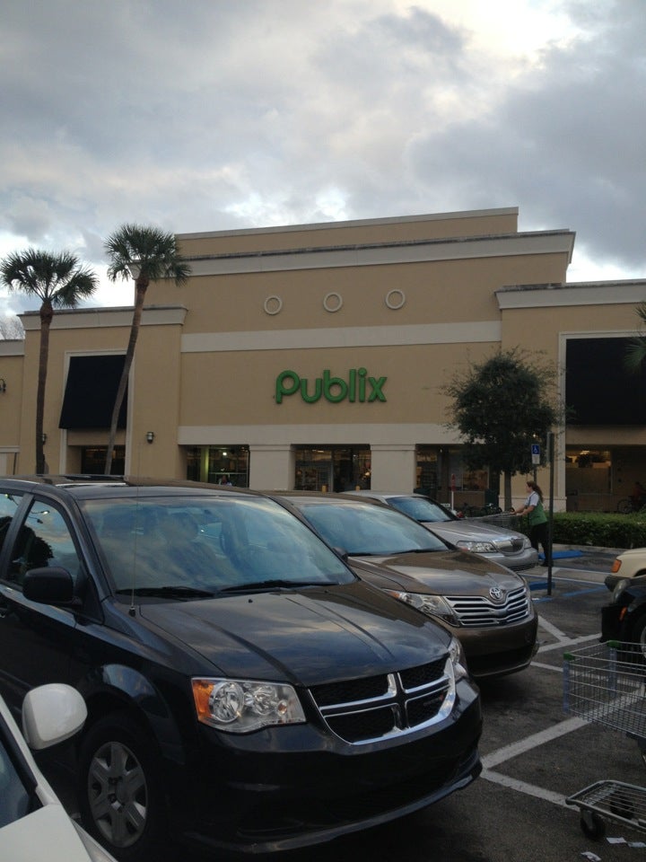 Publix Super Market at Fifth Avenue Shops, 1968 NE 5th Ave, Boca Raton