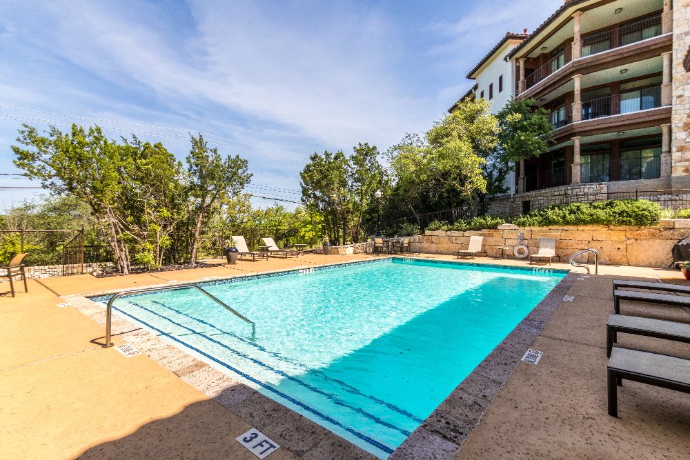 Bell Quarry Hill Apartments, 7000 Convict Hill Rd, Austin, TX