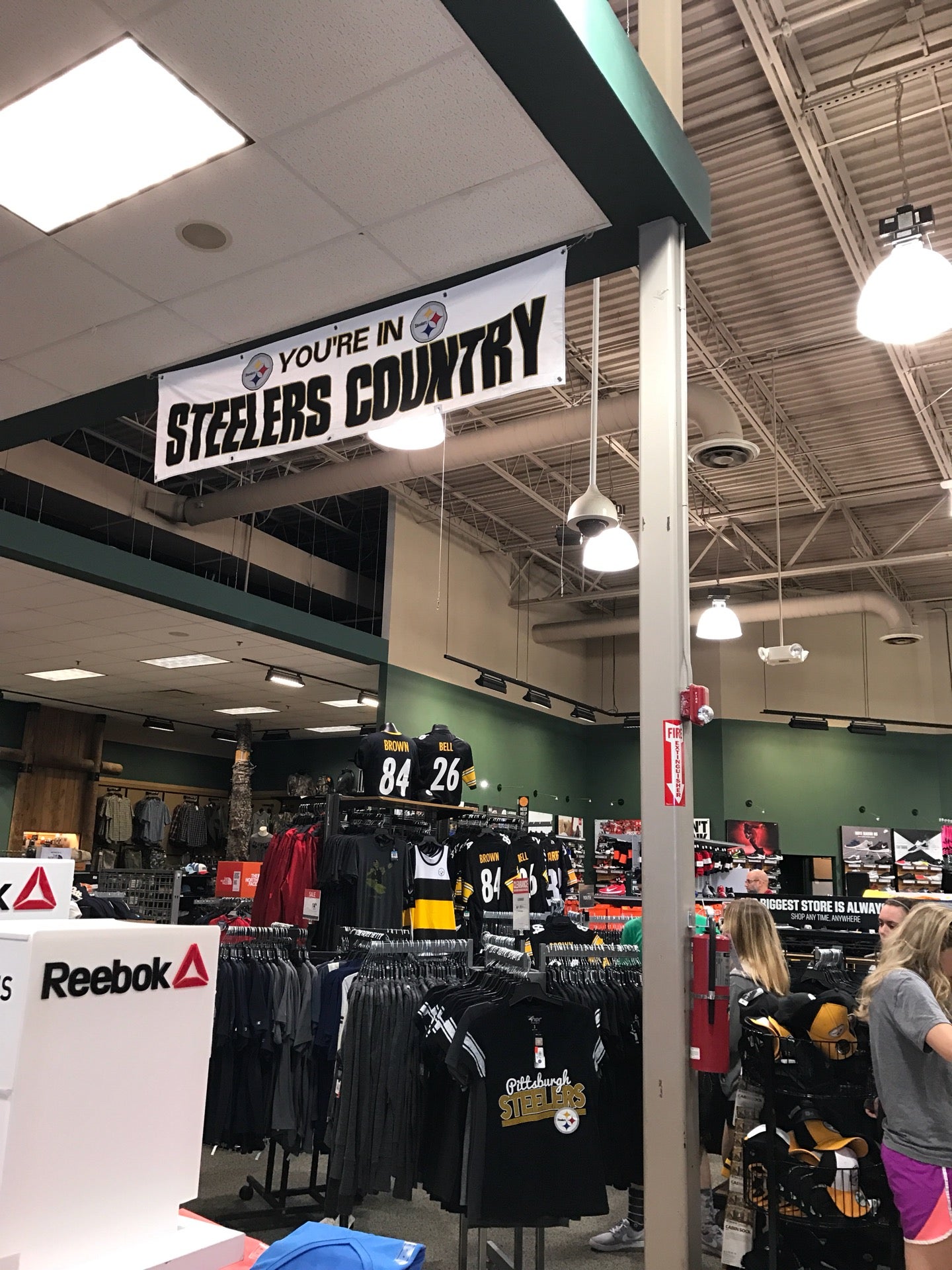 Pittsburgh Steelers Apparel & Gear  In-Store Pickup Available at DICK'S