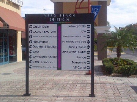 Vero Beach Outlets, Vero Beach, FL, Outlet Center - MapQuest