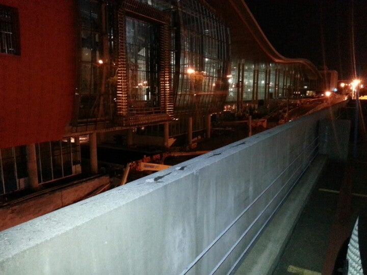 bridgestone-parking-garage-6th-ave-nashville-tn-parking-garages