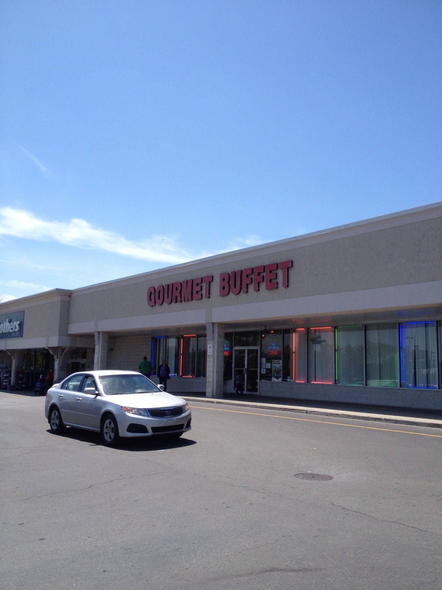 Altoona Gourmet Buffet, 520 W Plank Rd, Altoona, PA, Restaurants - MapQuest