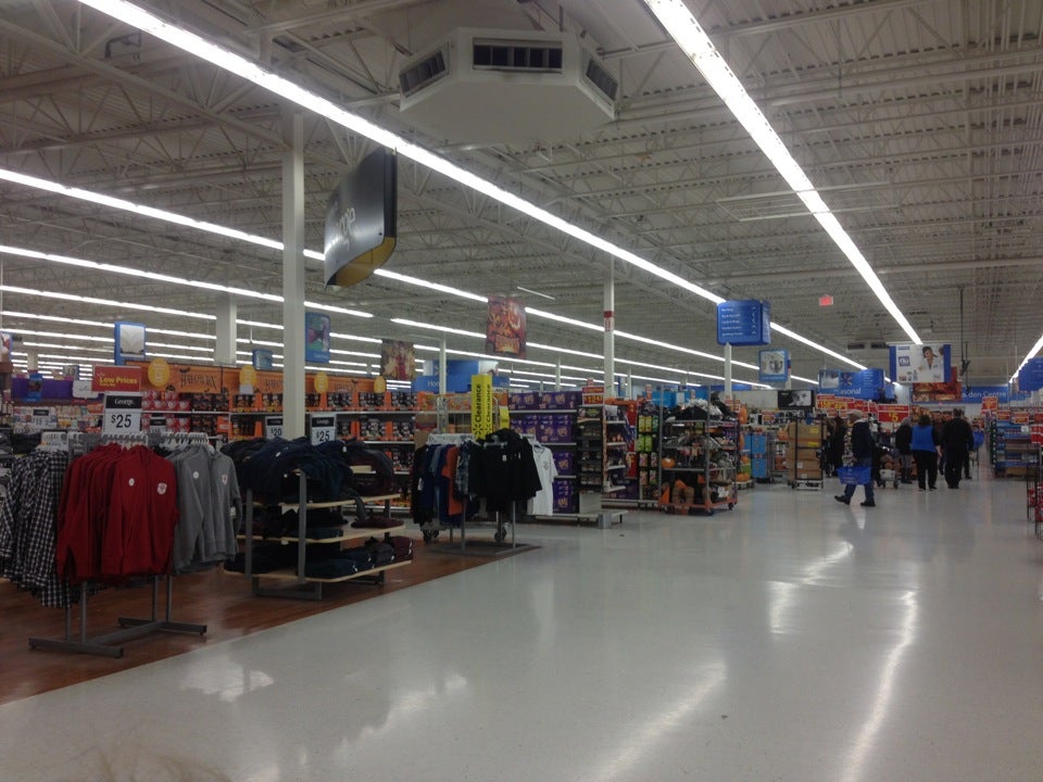 Walmart Supercentre, 16940 127 Street Northwest, Edmonton, Alberta