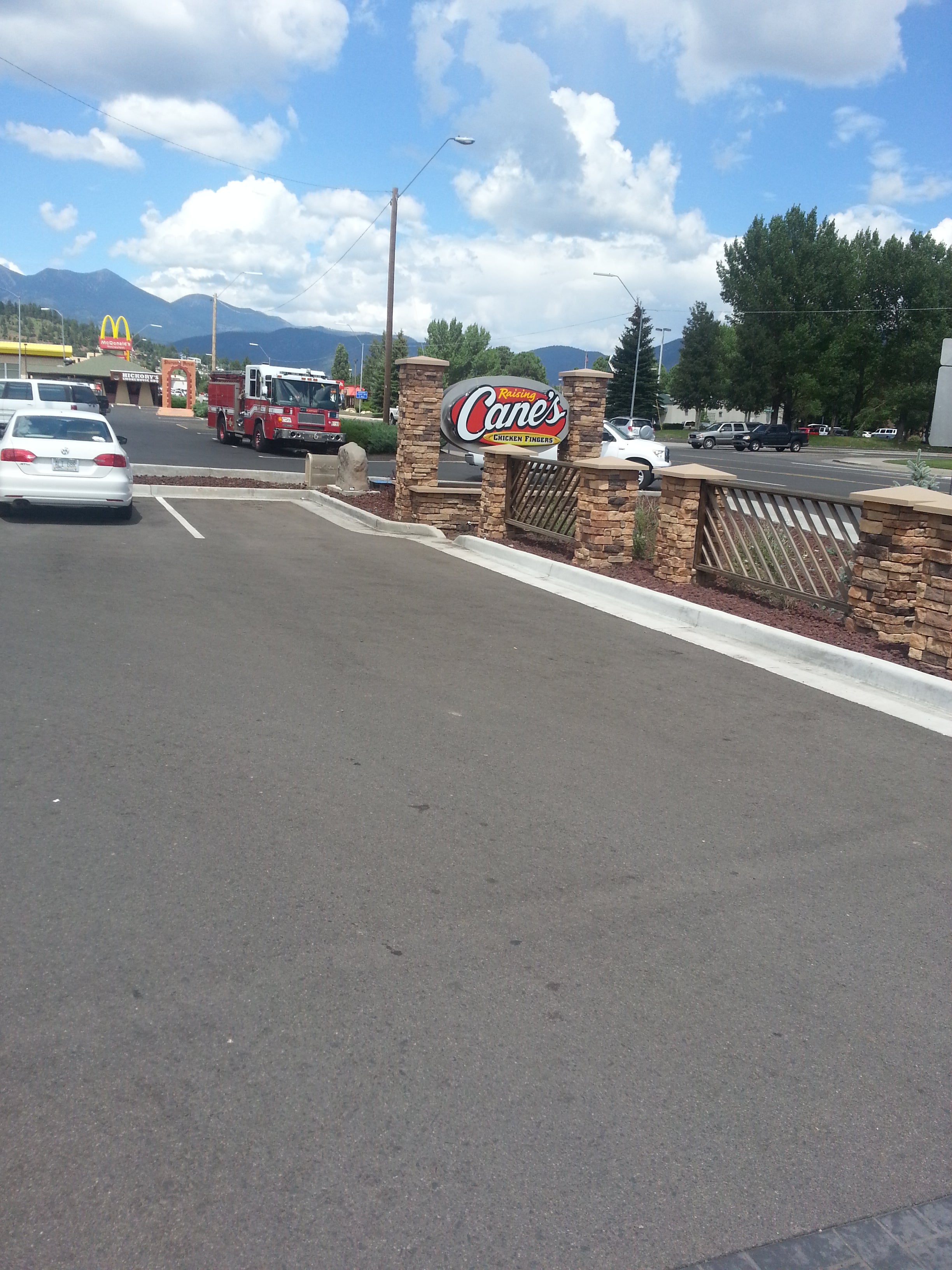 Raising Cane's Chicken Fingers, 1551 S Milton Rd, Flagstaff, AZ, Eating